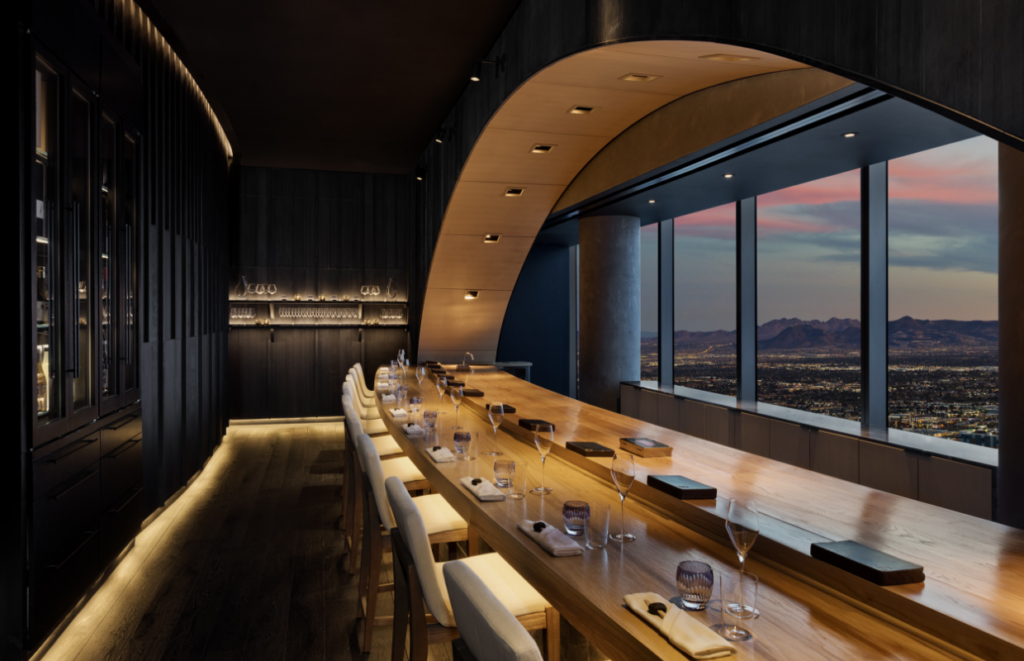 Fontainebleau Las Vegas - Restaurant With View