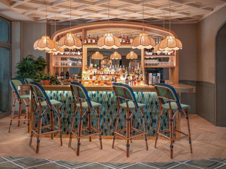 Miss Fuller Hotel: A Boutique Art Nouveau Masterpiece in the Heart of Paris