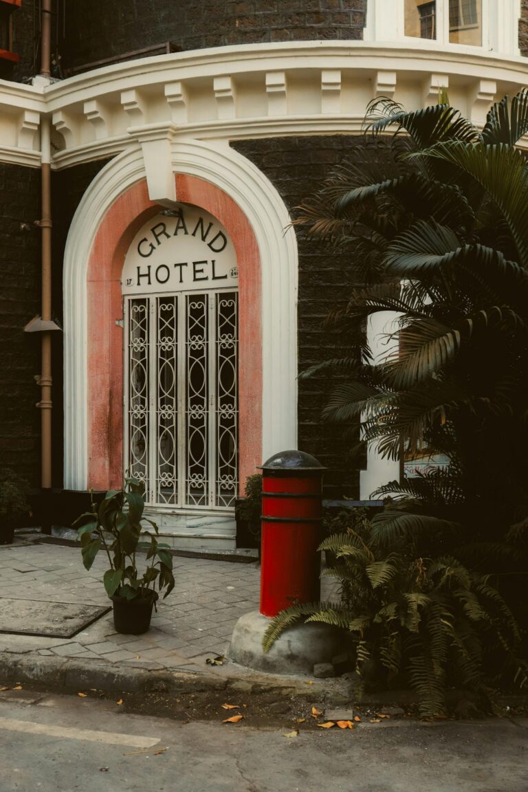 Best Historic Luxury Hotels in London: 8 Iconic Grand Dames