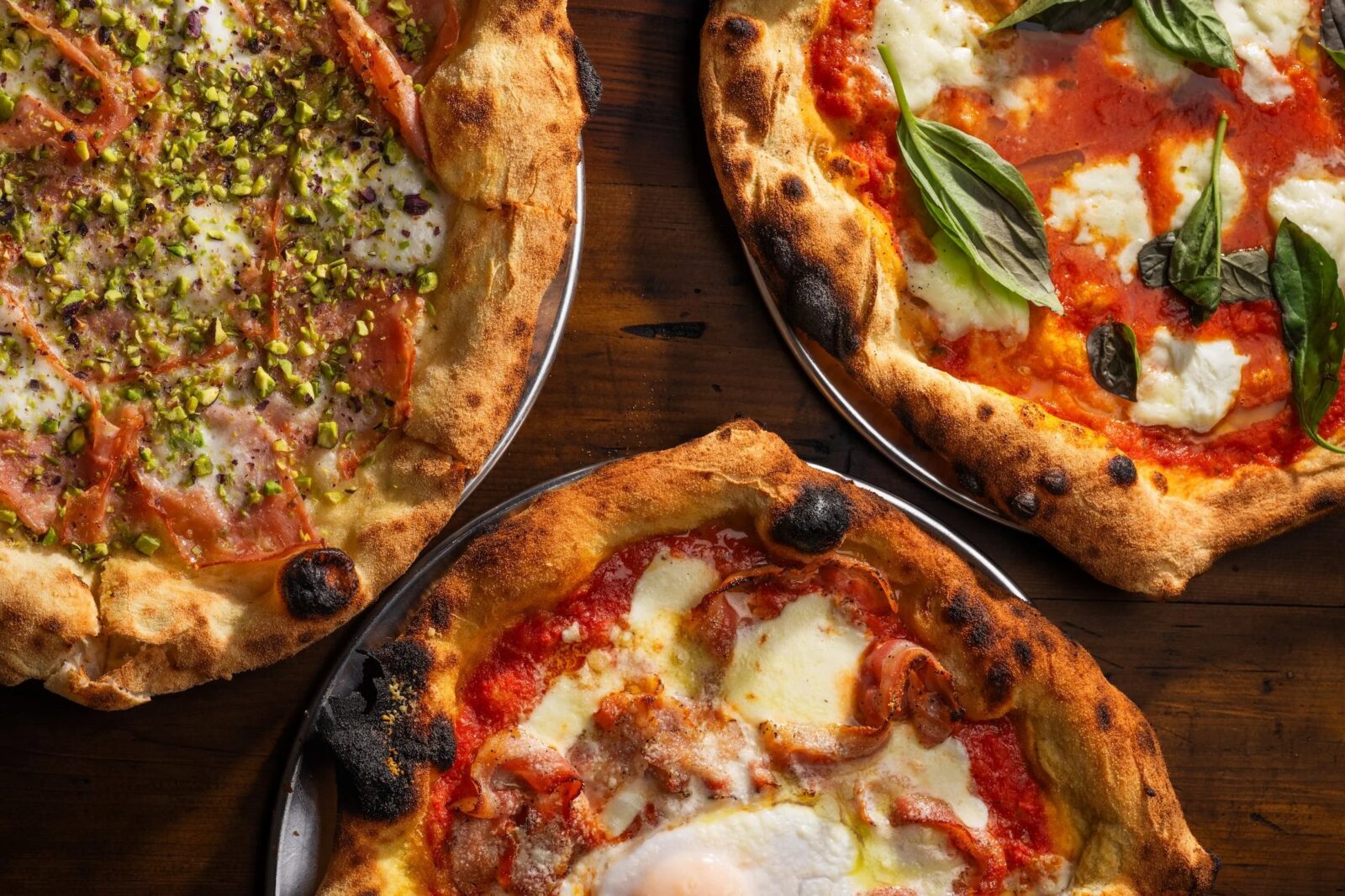 Wood-fired pizza at Sale Pepe Pizzeria e Cucina in Lahaina, Maui